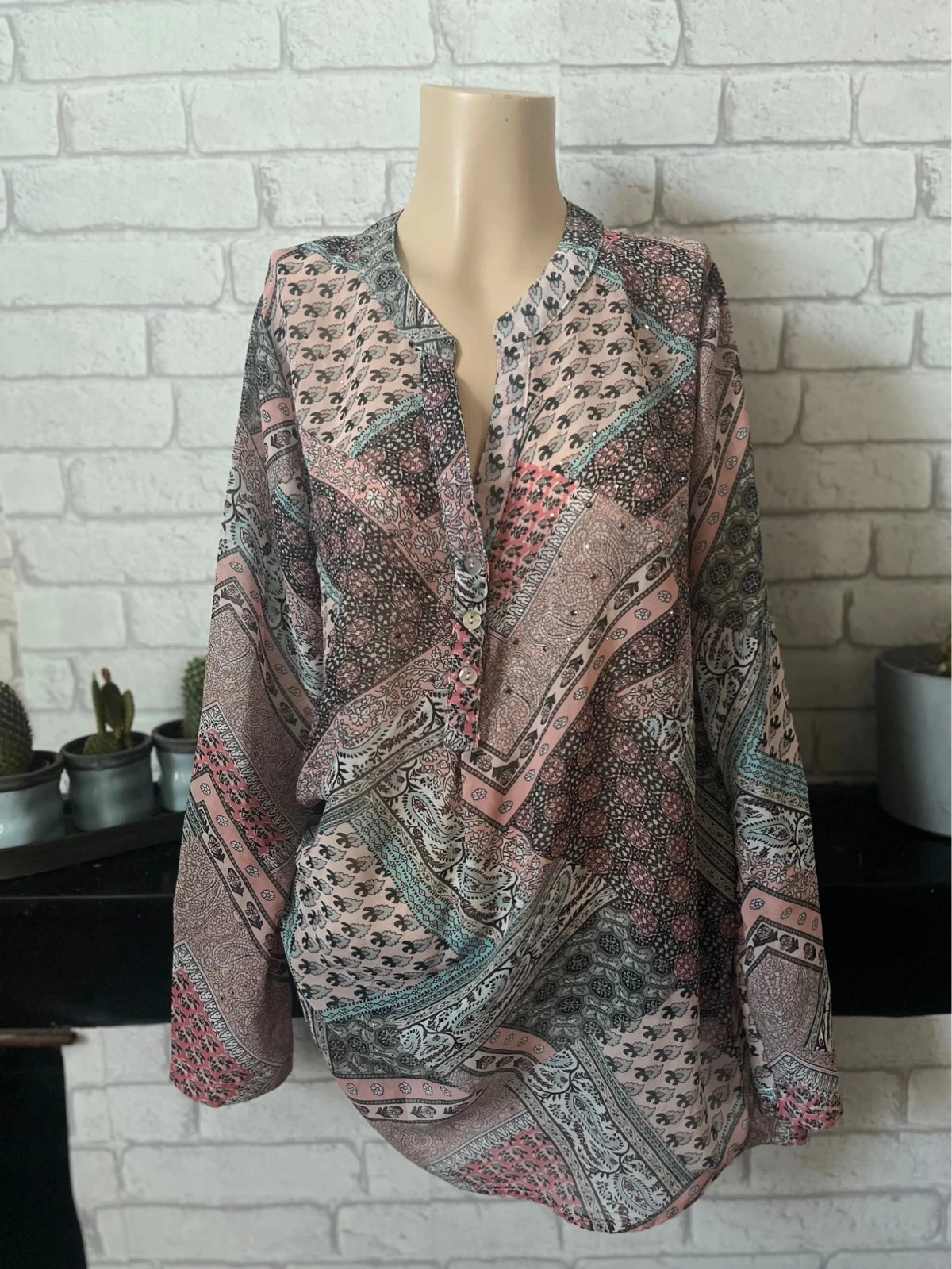 Blouse fluide imprimée patchwork – Taille 38 – CC Collection